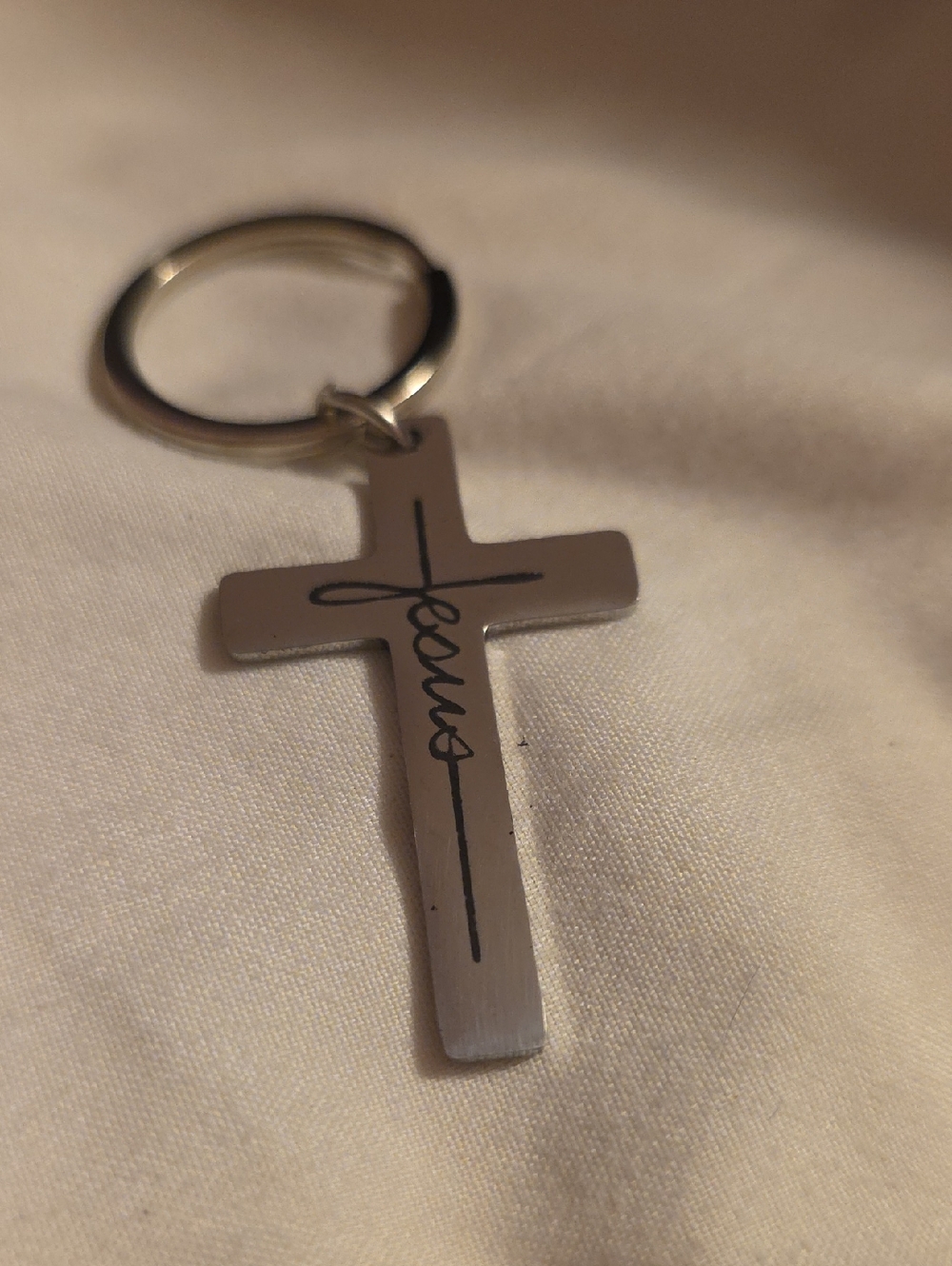 Silver Cross Keychain with 'Jesus' Script - Picture 3 of 6